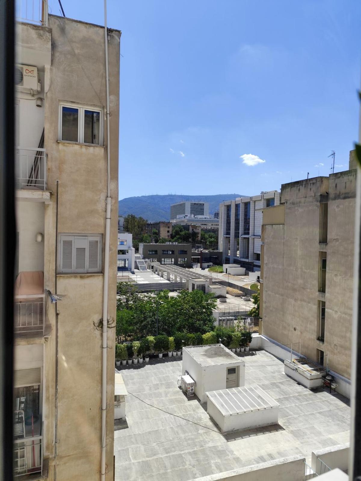אתונה Άνετο Και Βολικό Διαμέρισμα מראה חיצוני תמונה